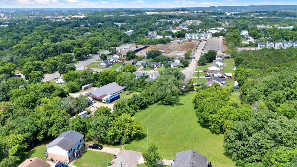 201 Hart Lane Nashville TN 37207