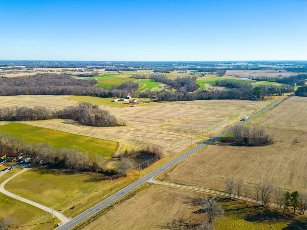 0 Hwy 41 N Cedar Hill TN 37032