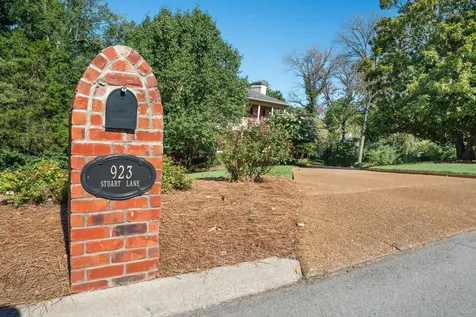 923 Stuart Lane Brentwood TN 37027