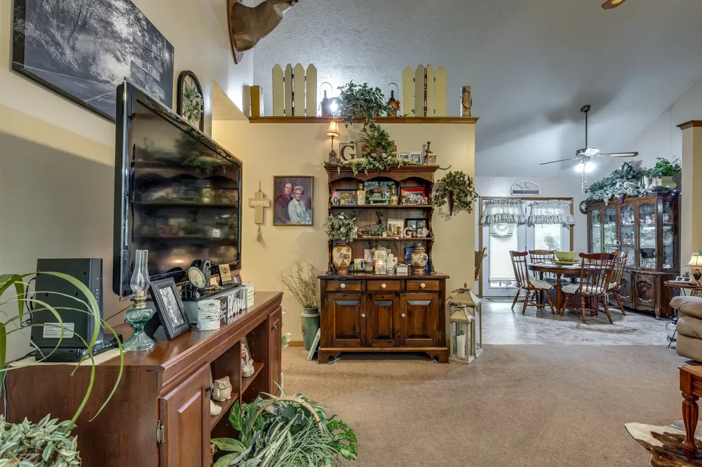 111 Cascade Spring Road Hohenwald TN 38462