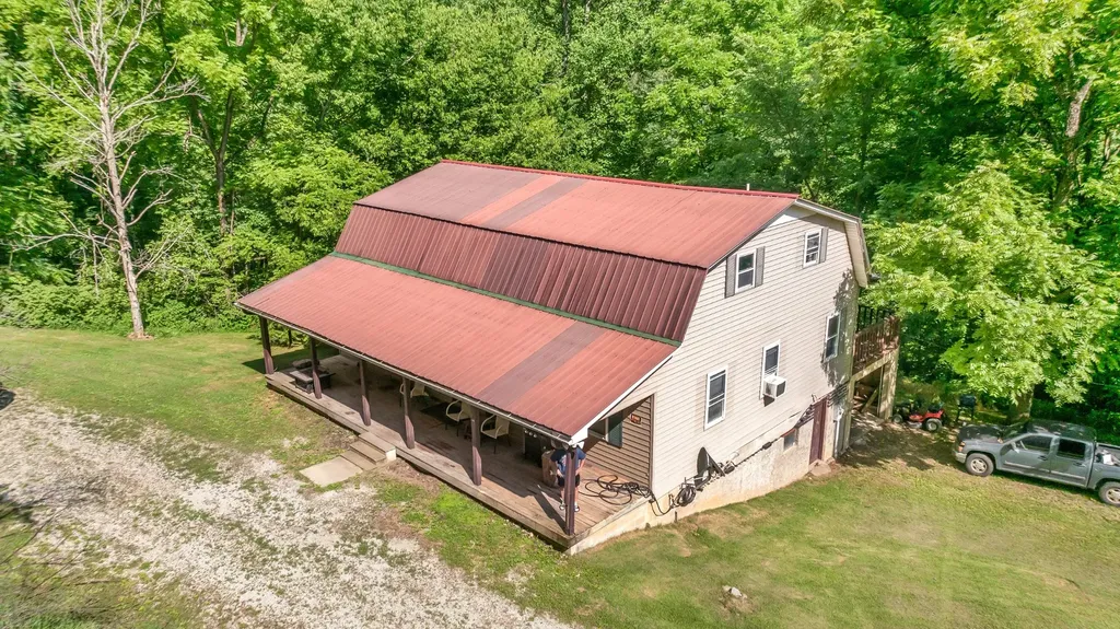 16600 Center Hill Dam Road Silver Point TN 38582