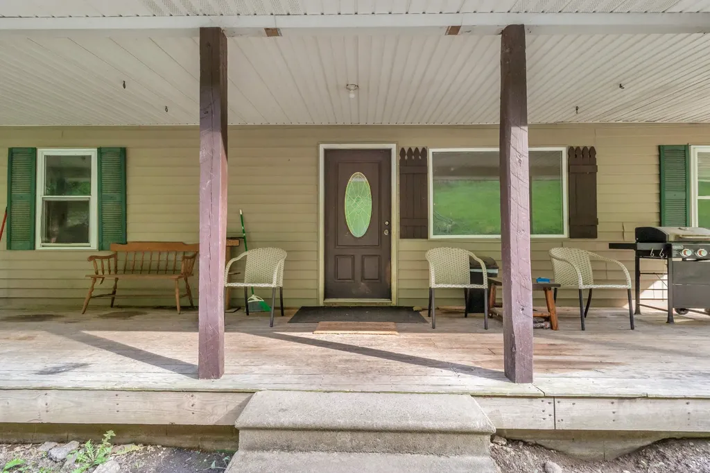 16600 Center Hill Dam Road Silver Point TN 38582