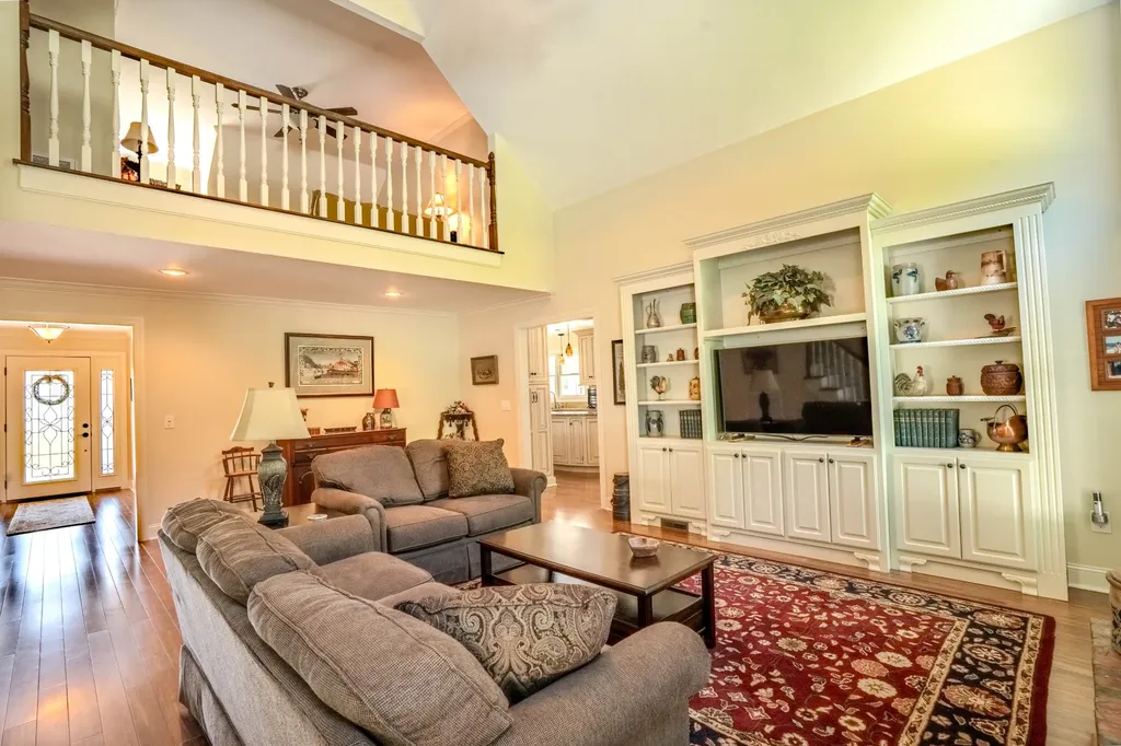 199 Liles Lane Lutts TN 38471