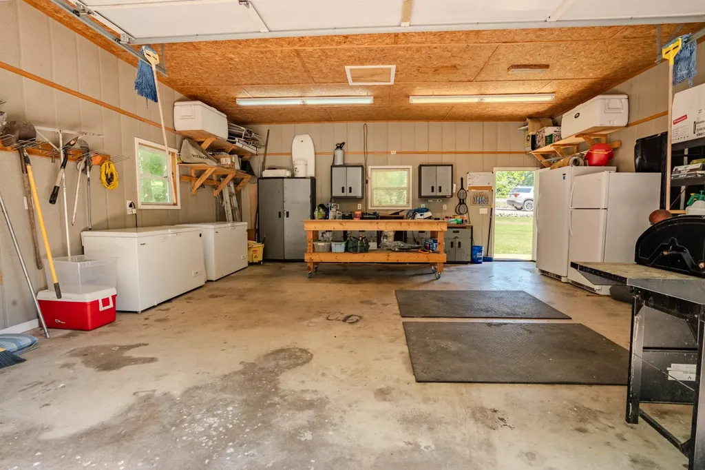 199 Liles Lane Lutts TN 38471