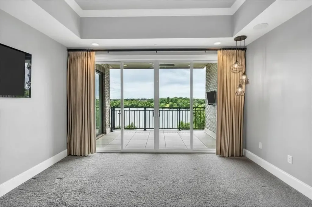 1024 Club View Drive Gallatin TN 37066