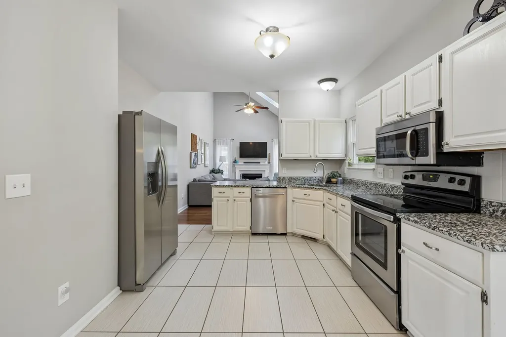 301 Mill Run Circle Nashville TN 37221