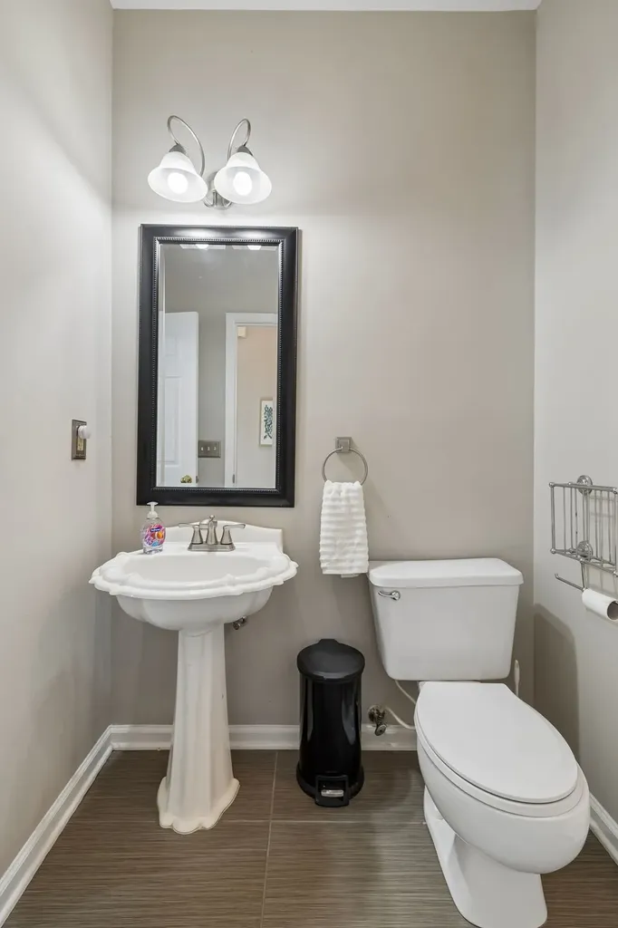 301 Mill Run Circle Nashville TN 37221