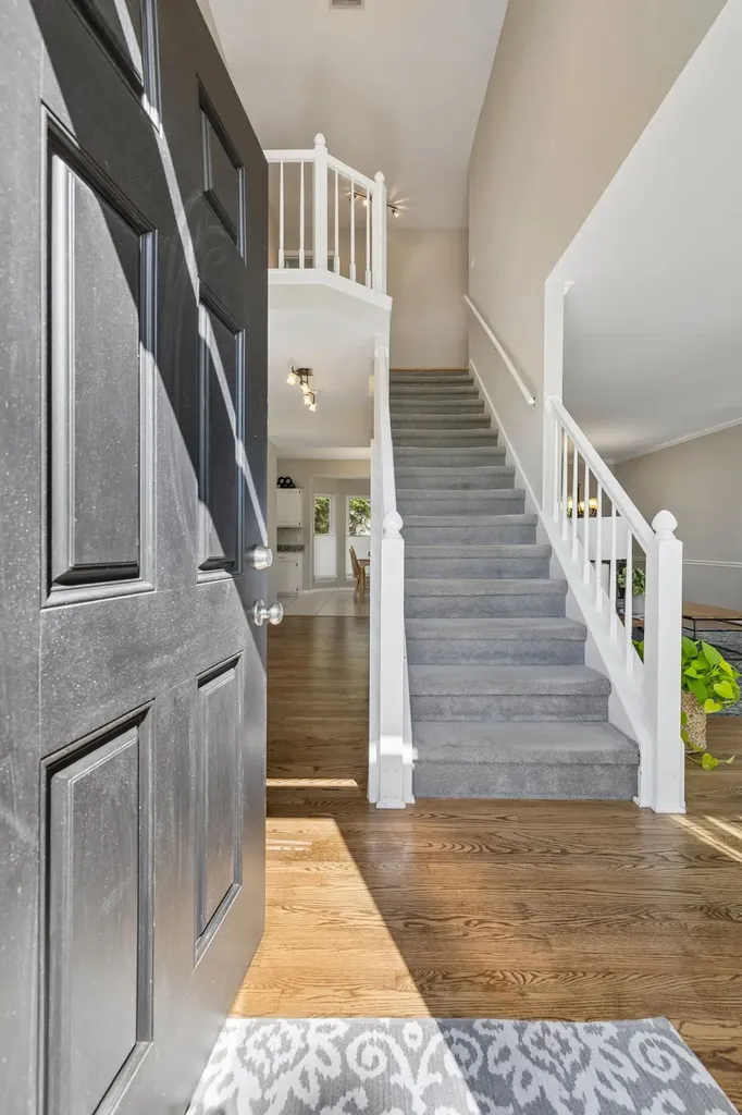 301 Mill Run Circle Nashville TN 37221