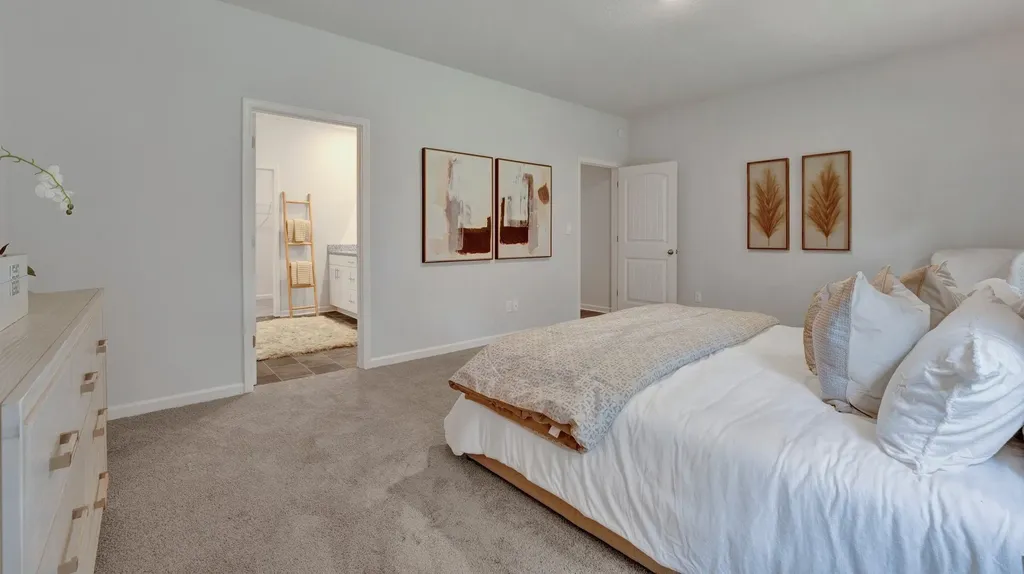 4329 Scarlet Court Columbia TN 38401