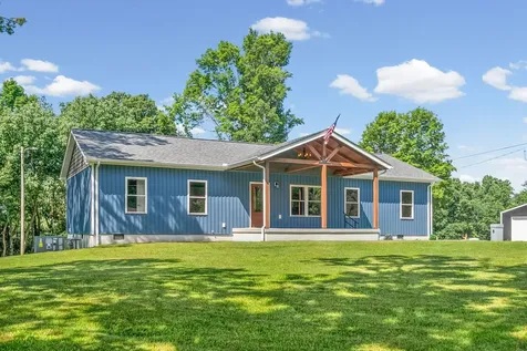 15 Locust Drive Erin TN 37061