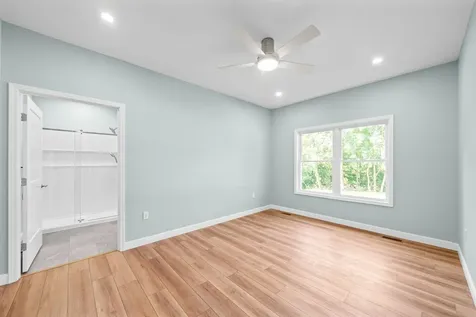 15 Locust Drive Erin TN 37061