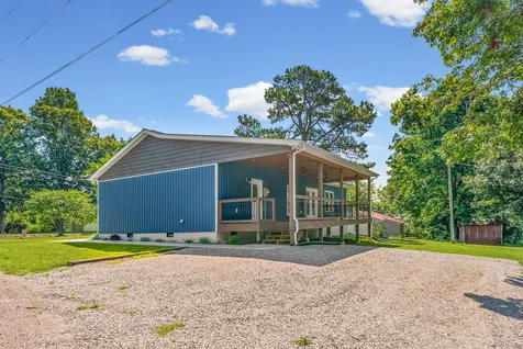 15 Locust Drive Erin TN 37061
