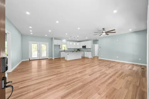 15 Locust Drive Erin TN 37061