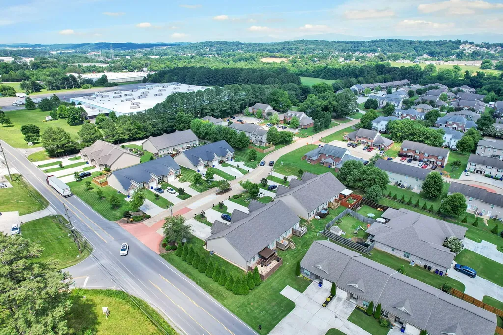 1608 Stonebriar Drive, NE Cleveland TN 37312