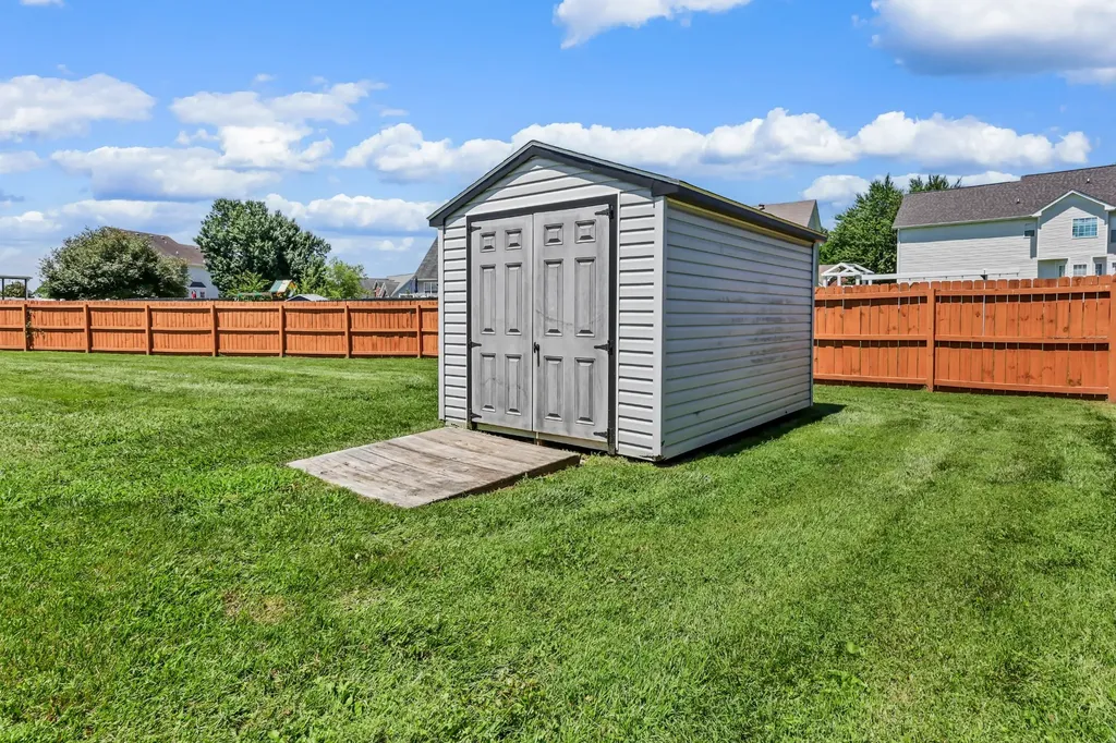 3363 Dabney Lane Clarksville TN 37043