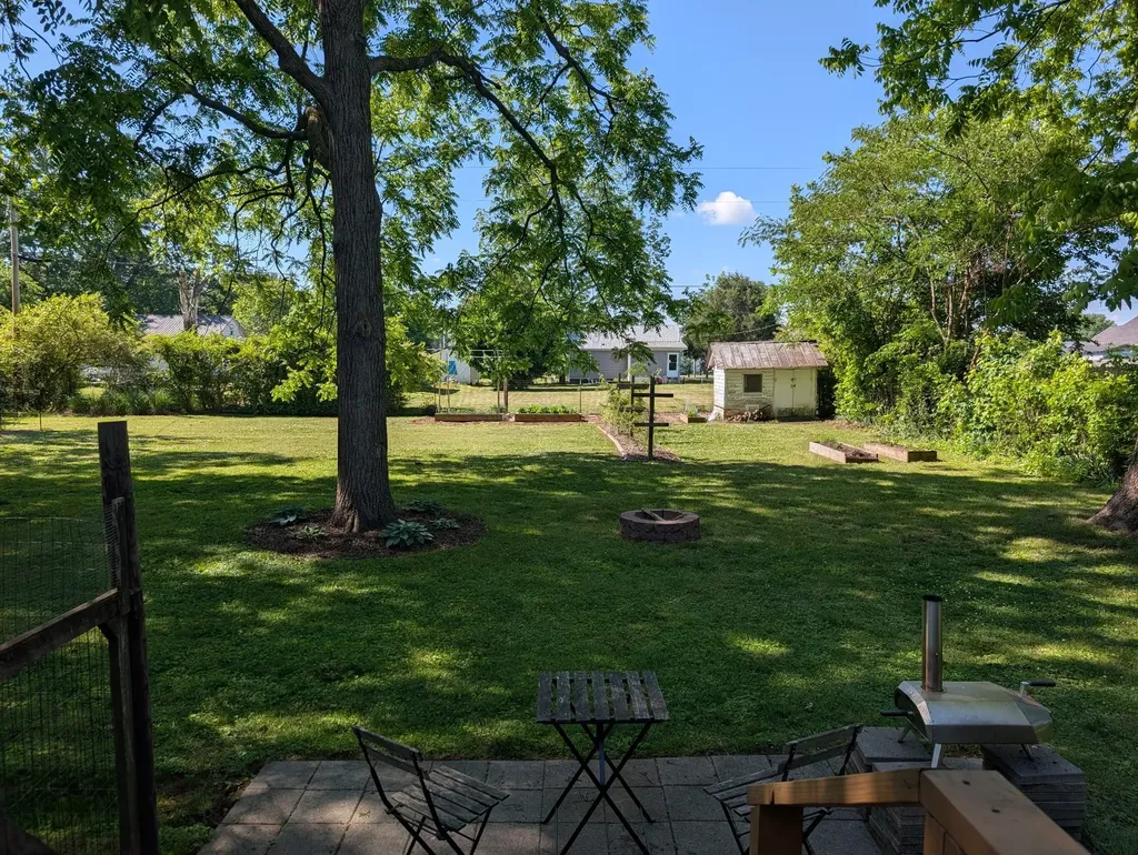 905 Nicholson Street Decherd TN 37324