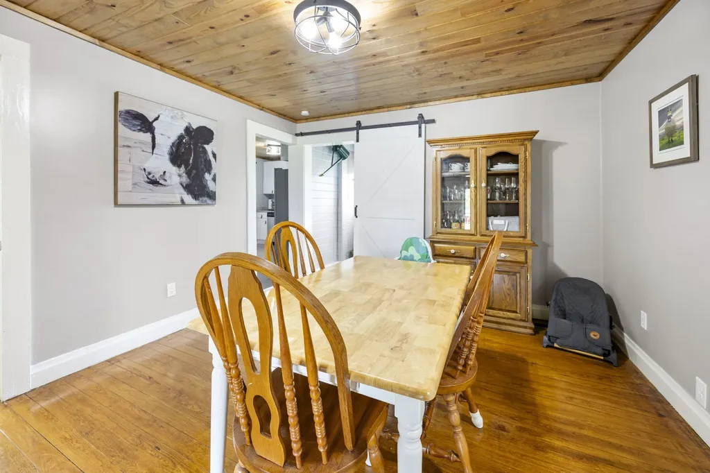 905 Nicholson Street Decherd TN 37324