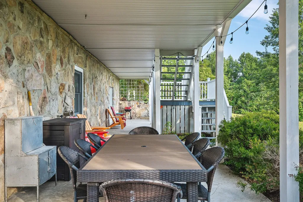 11720 Fox Hill Road Baxter TN 38544