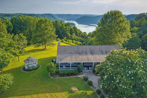 11720 Fox Hill Road Baxter TN 38544