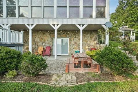 11720 Fox Hill Road Baxter TN 38544
