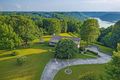 11720 Fox Hill Road Baxter TN 38544