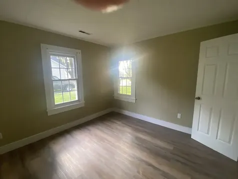 504 General St, E Tullahoma TN 37388
