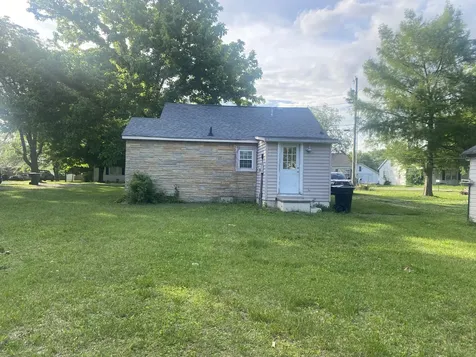 504 General St, E Tullahoma TN 37388