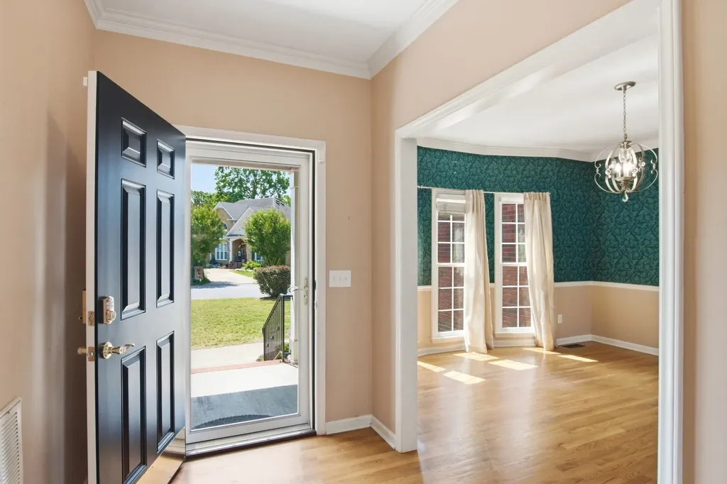 111 Black Hawk Way Murfreesboro TN 37127