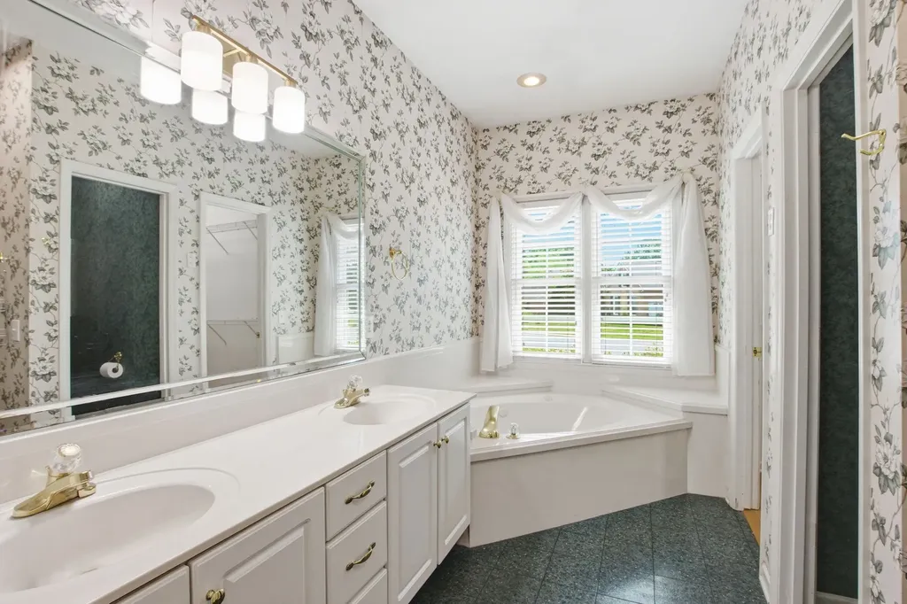 111 Black Hawk Way Murfreesboro TN 37127