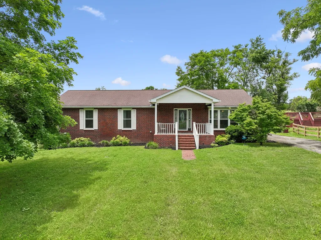 2596 Long Hollow Pike Hendersonville TN 37075
