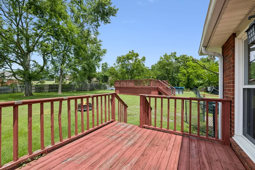 2596 Long Hollow Pike Hendersonville TN 37075