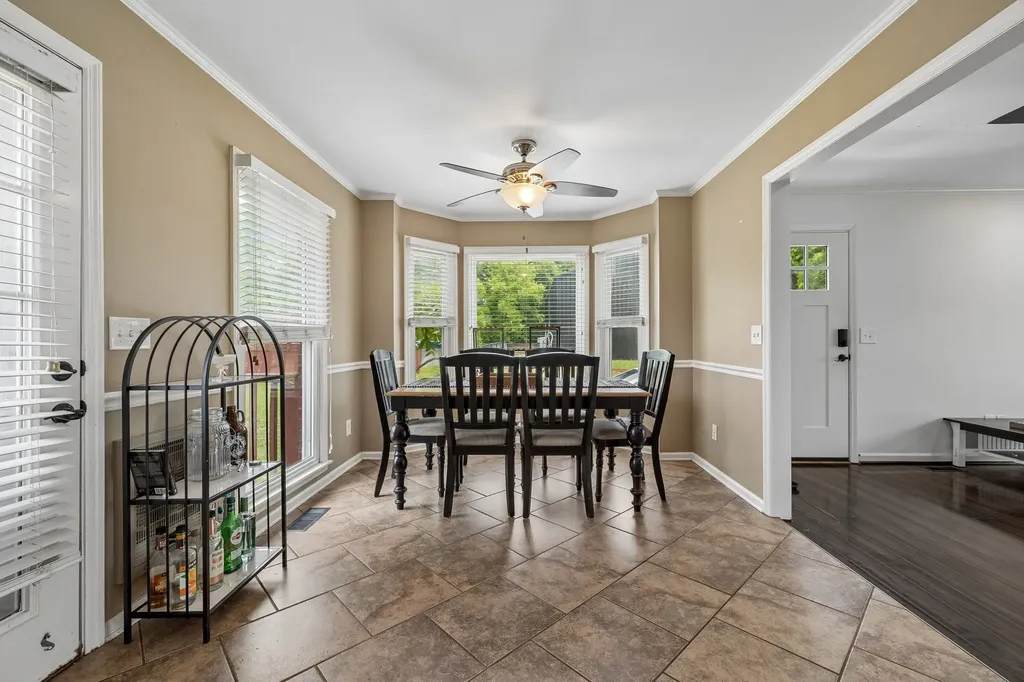 2596 Long Hollow Pike Hendersonville TN 37075