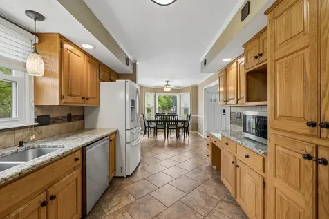 2596 Long Hollow Pike Hendersonville TN 37075