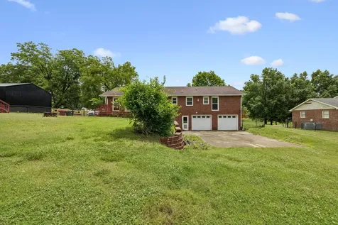2596 Long Hollow Pike Hendersonville TN 37075