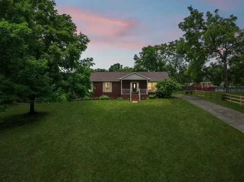 2596 Long Hollow Pike Hendersonville TN 37075