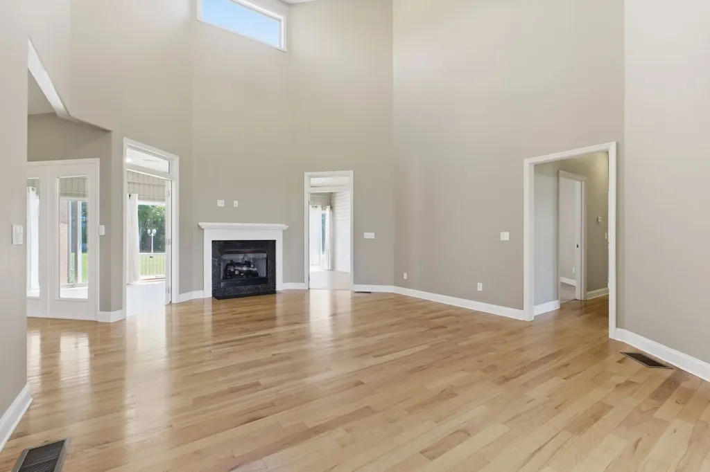 2453 Big Springs Road Lebanon TN 37087