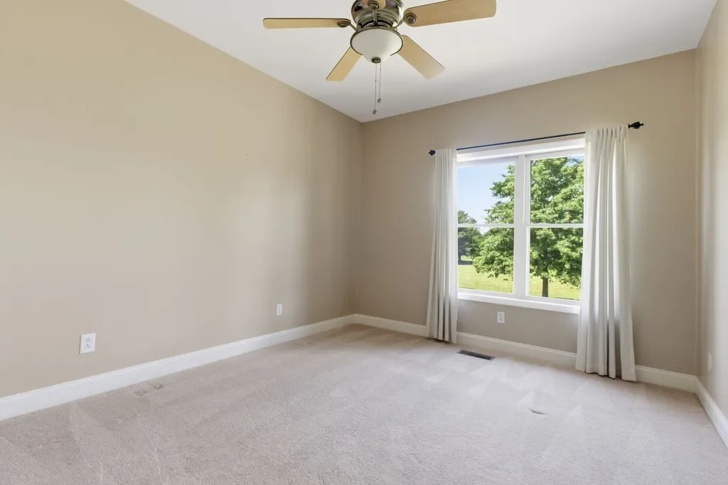 2453 Big Springs Road Lebanon TN 37087