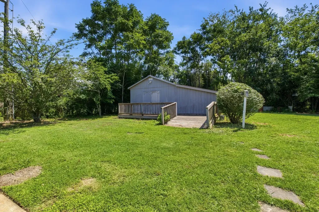 2453 Big Springs Road Lebanon TN 37087