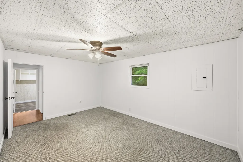 9198 Highway 114, W Scotts Hill TN 38374