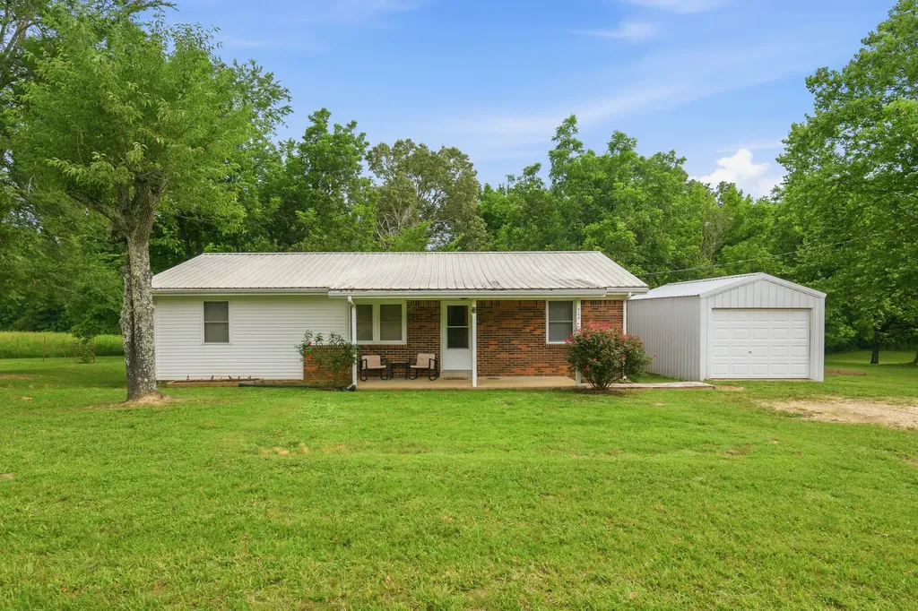 9198 Highway 114, W Scotts Hill TN 38374