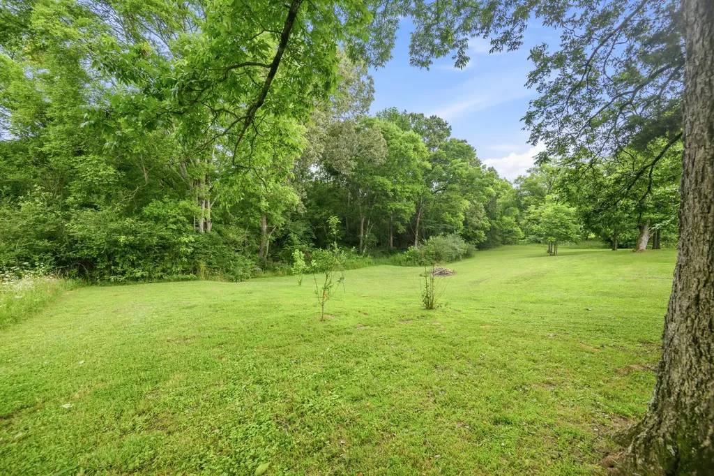 9198 Highway 114, W Scotts Hill TN 38374