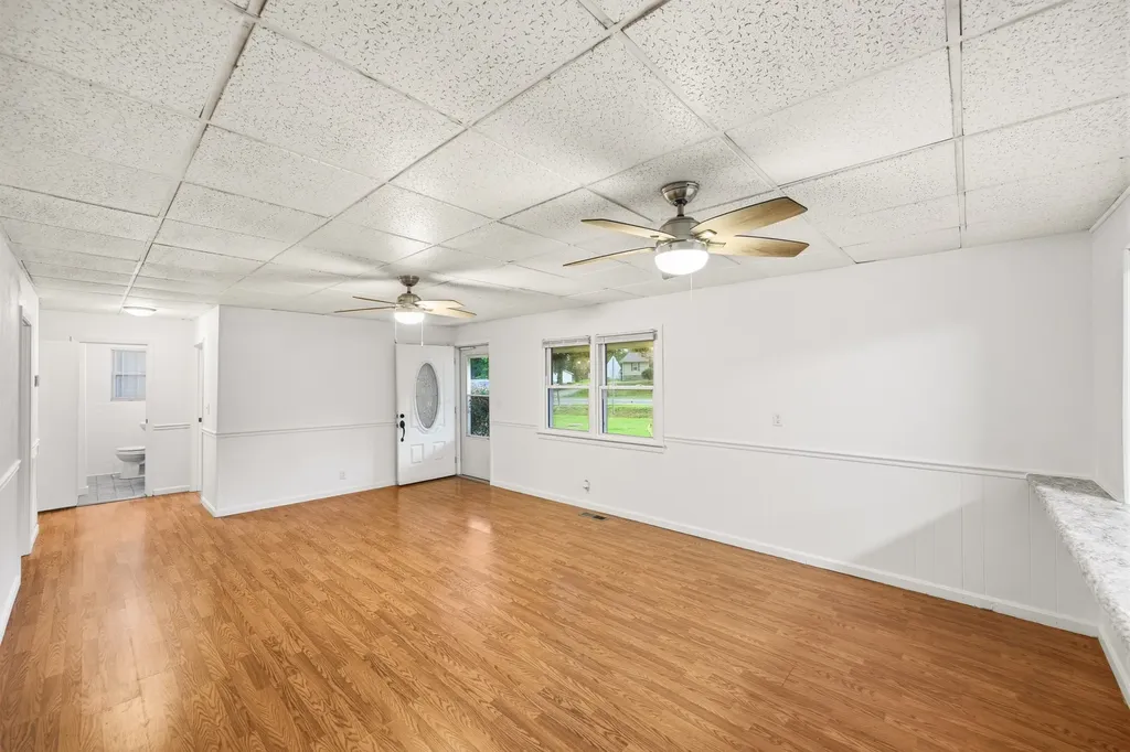 9198 Highway 114, W Scotts Hill TN 38374