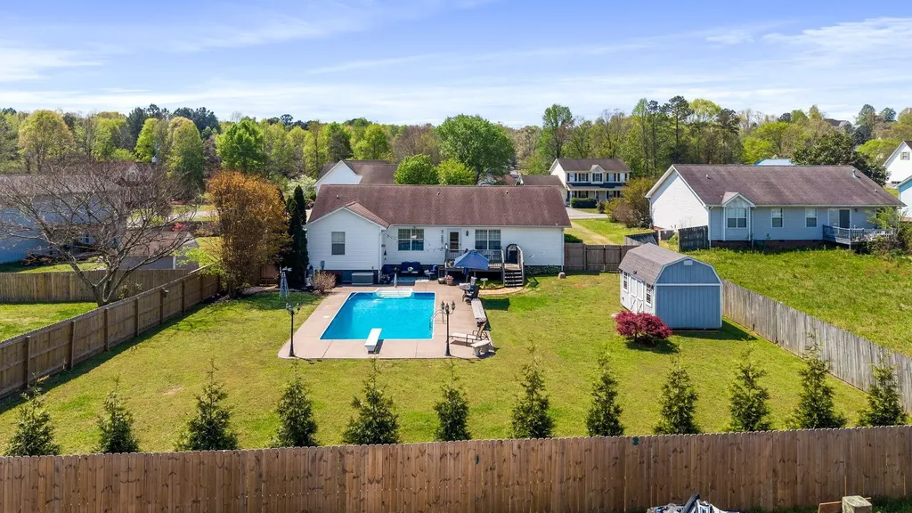 112 Georgia Bell Circle, SE Cleveland TN 37323