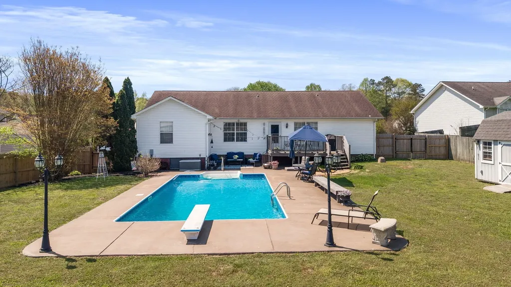 112 Georgia Bell Circle, SE Cleveland TN 37323