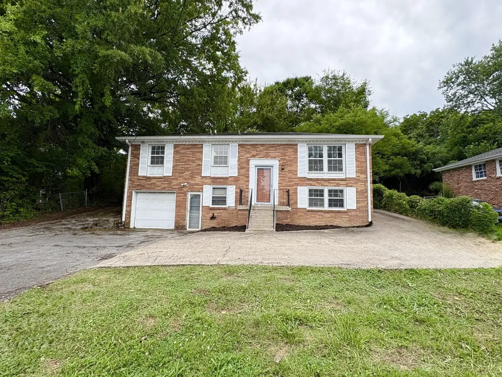 4819 Linbar Drive Nashville TN 37211