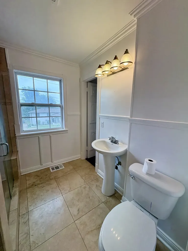 4819 Linbar Drive Nashville TN 37211