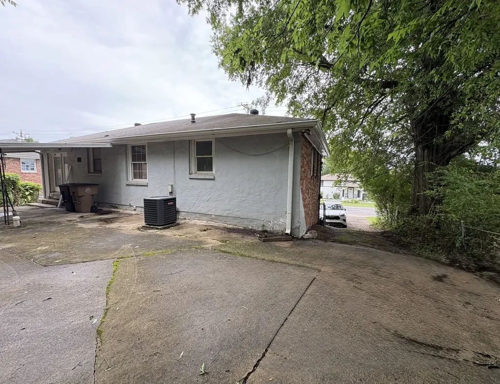 4819 Linbar Drive Nashville TN 37211