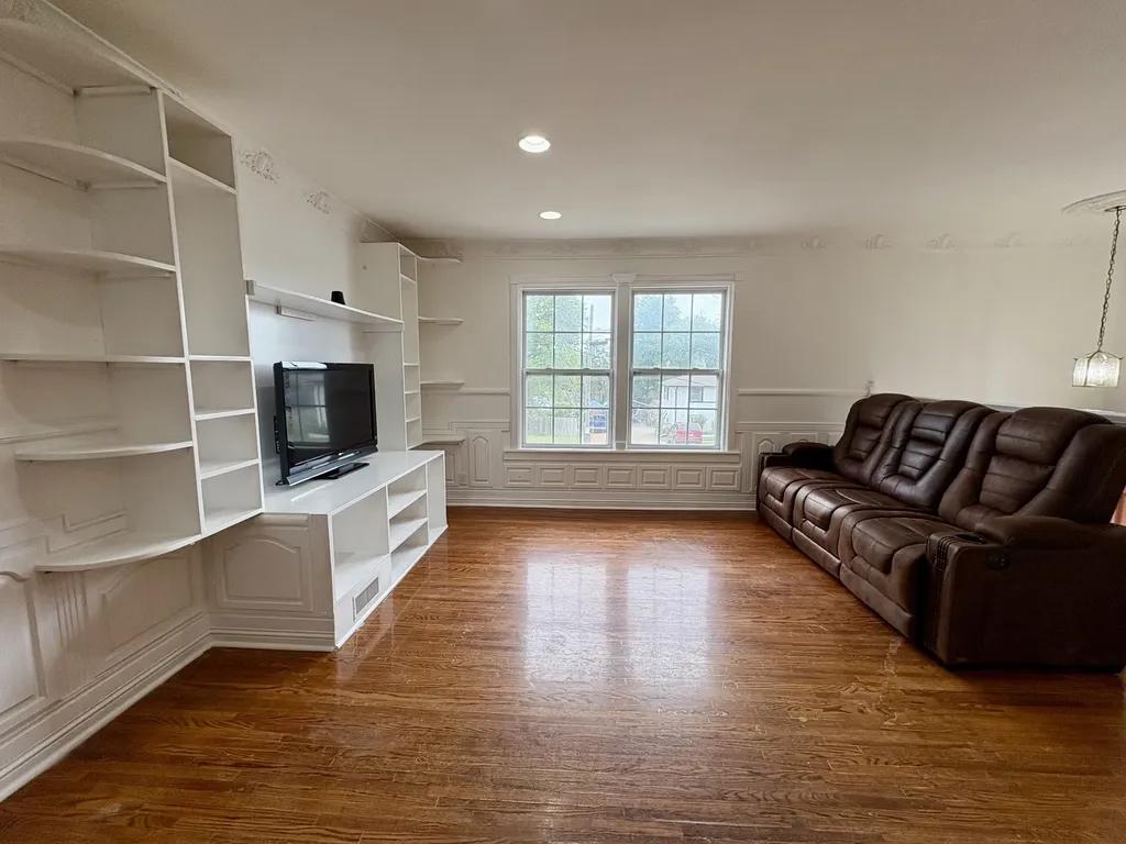 4819 Linbar Drive Nashville TN 37211