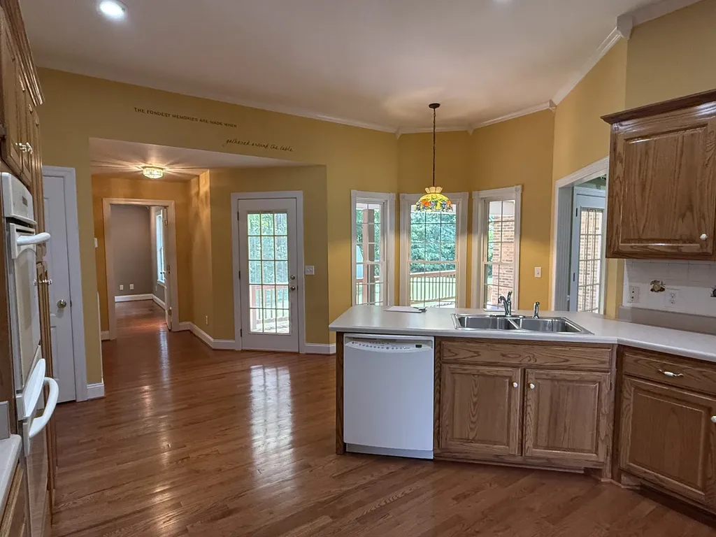 647 Golf Shores Drive Winchester TN 37398