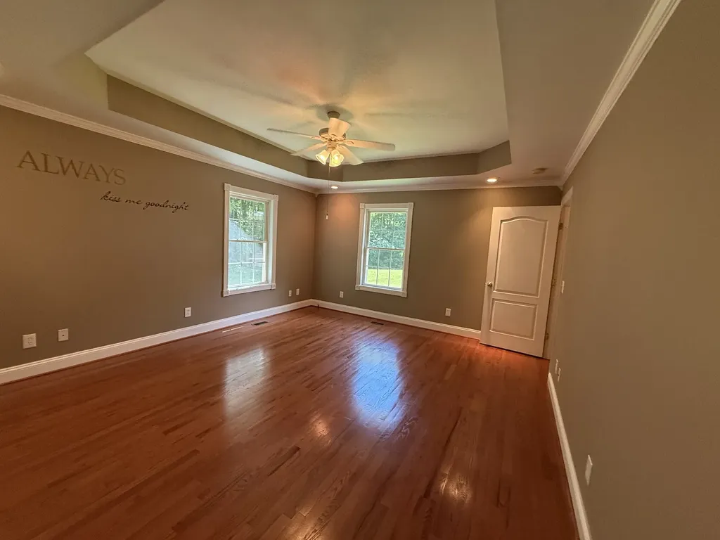 647 Golf Shores Drive Winchester TN 37398